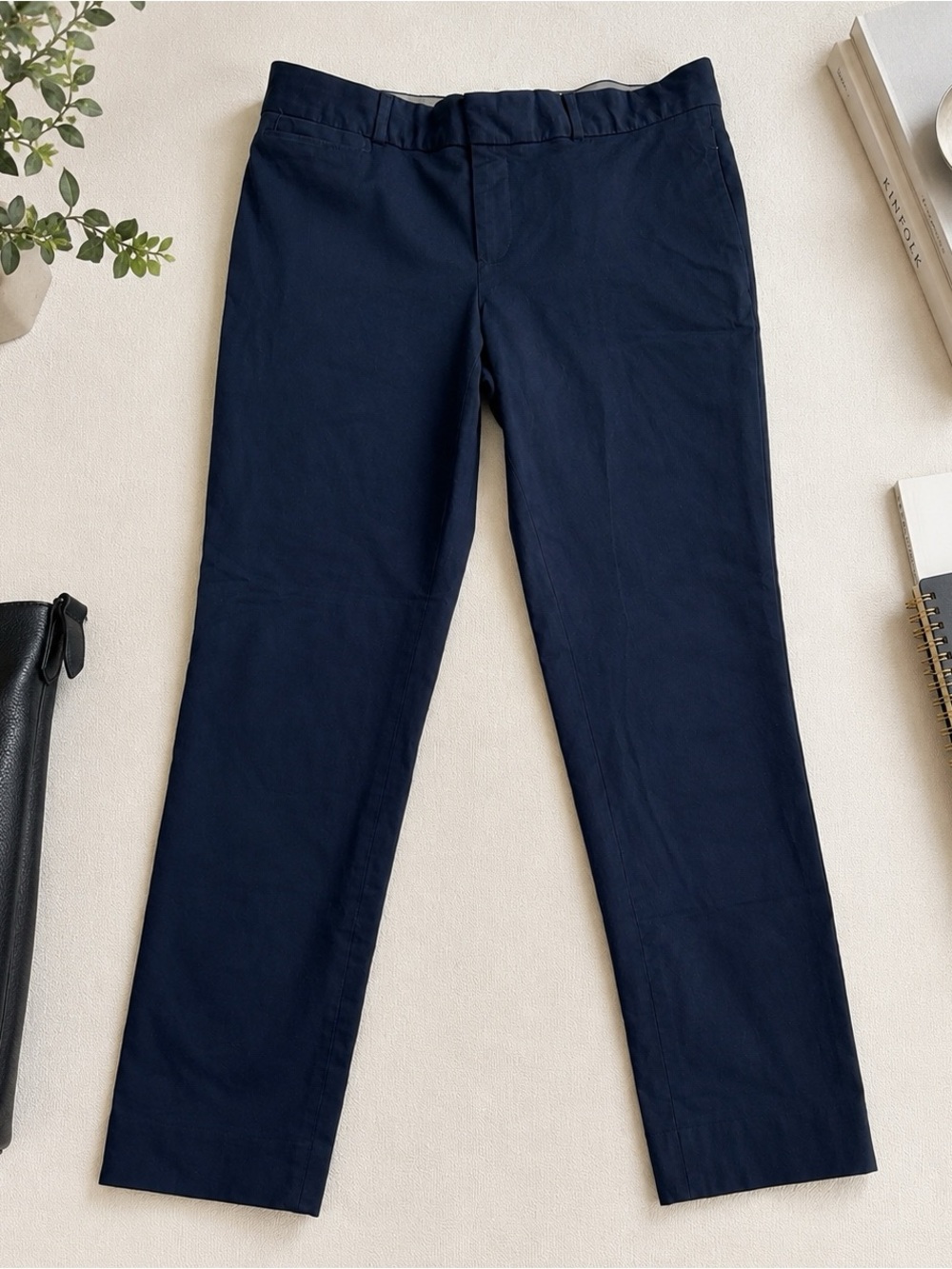 Banana Republic Sloan Fit Navy Career Pants Size 4